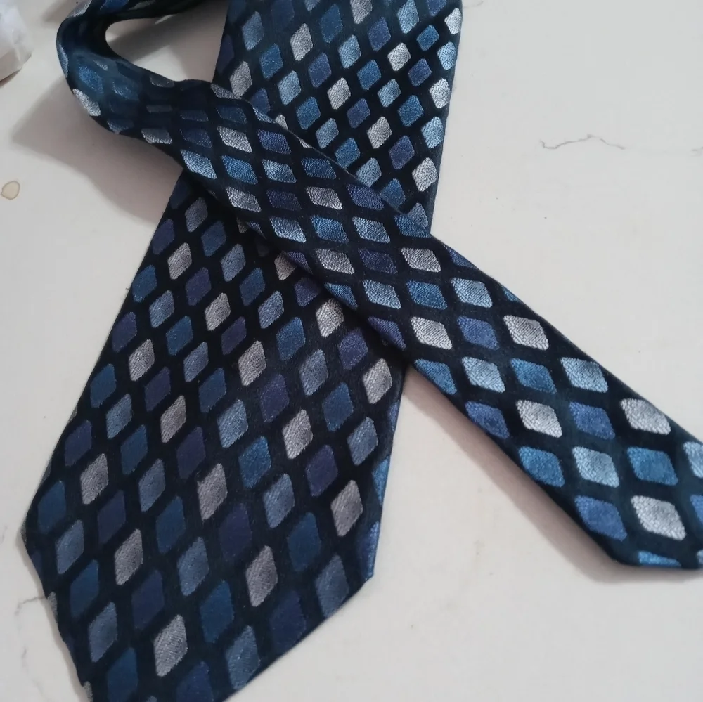Contissima Classic Handmade in Italy 100%Silk men's Designer Tie 58/4